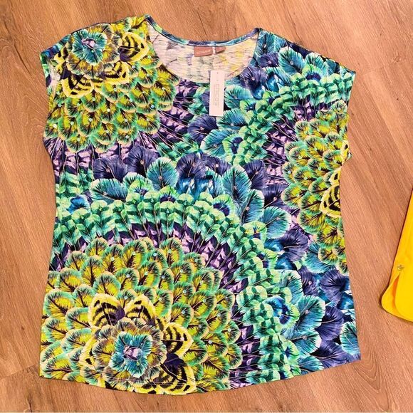 CHICO’S SCOOP NECK SLEEVELESS TOP FEATHER FANS PATTERN FLORAL PURPLE GRE… - Picture 4 of 12